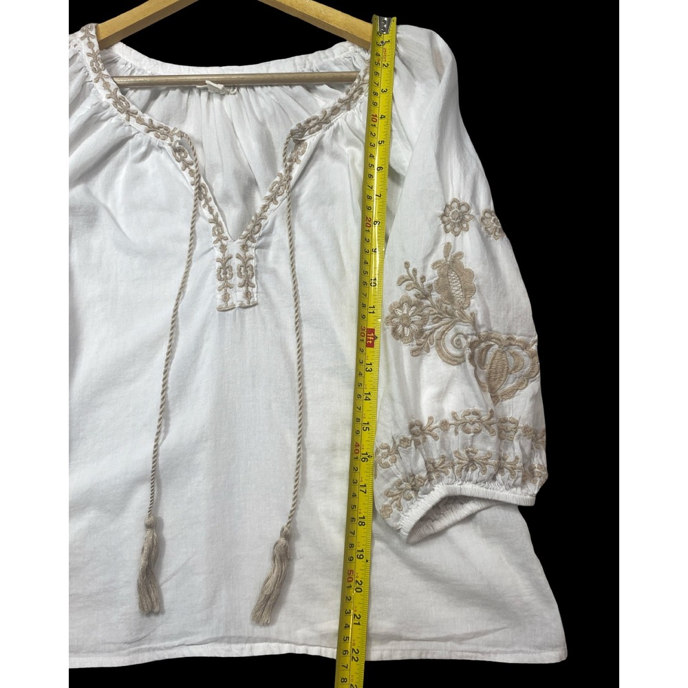 Artelier Nicole Miller White Embroidered Cotton Peasant Blouse Tassel Top S EUC - Picture 9 of 10